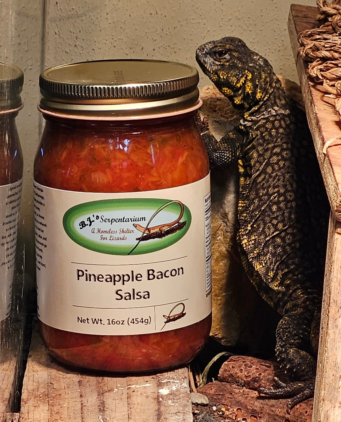 PINEAPPLE BACON SALSA