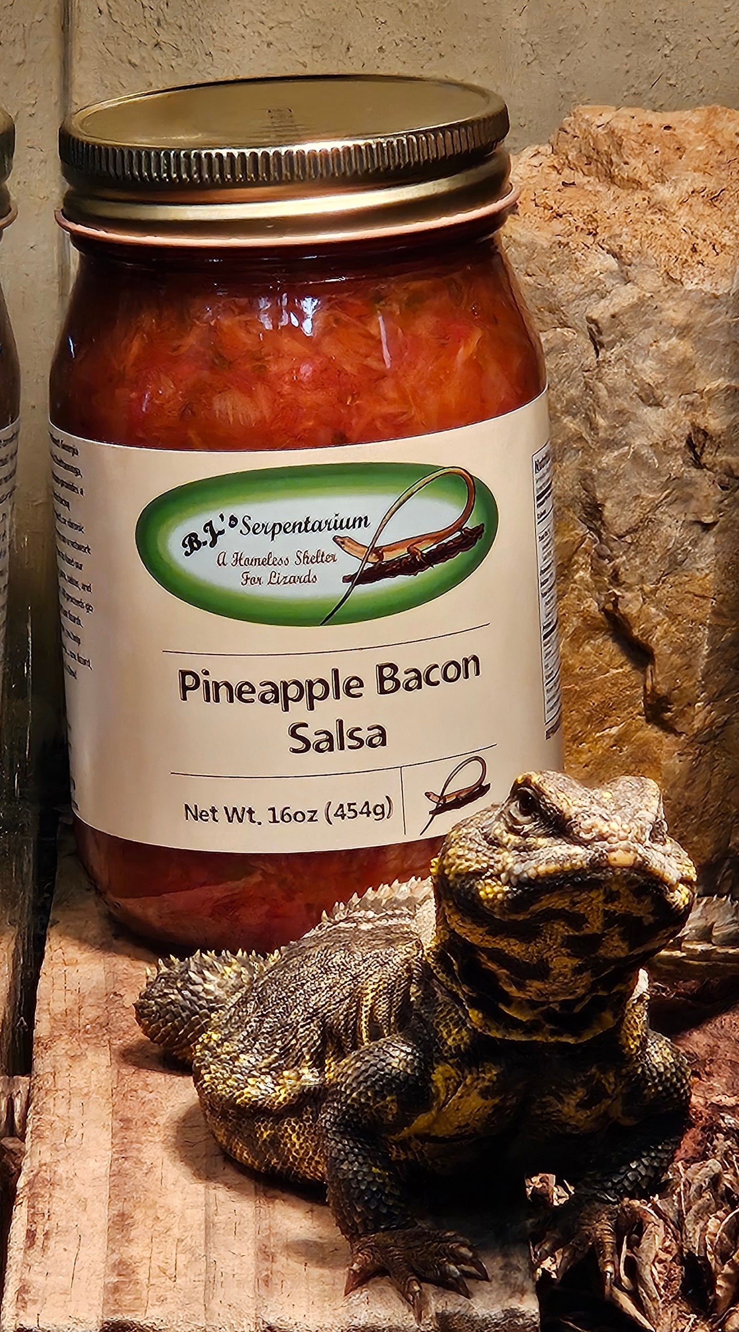 PINEAPPLE BACON SALSA